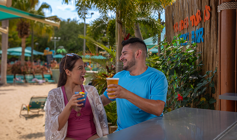 Trader Turis Tiki Bar at Aquatica Orlnado