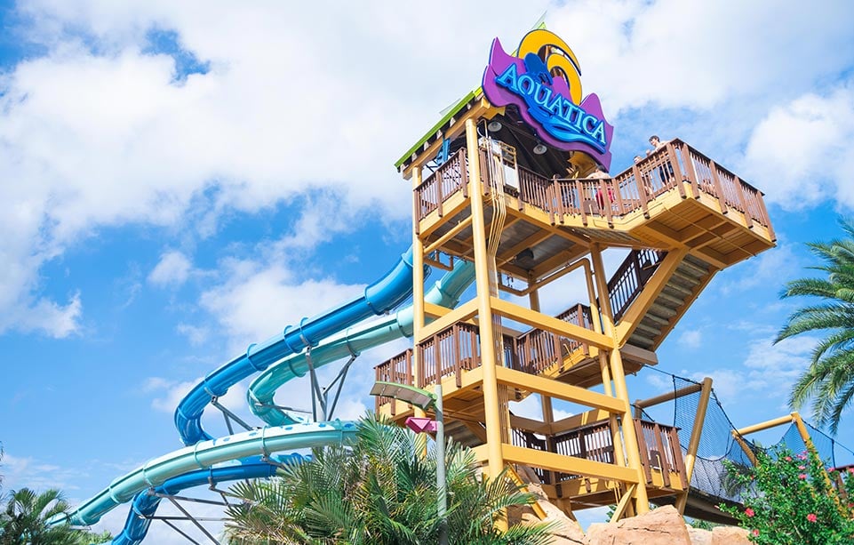 Reef Plunge waterslide at Aquatica