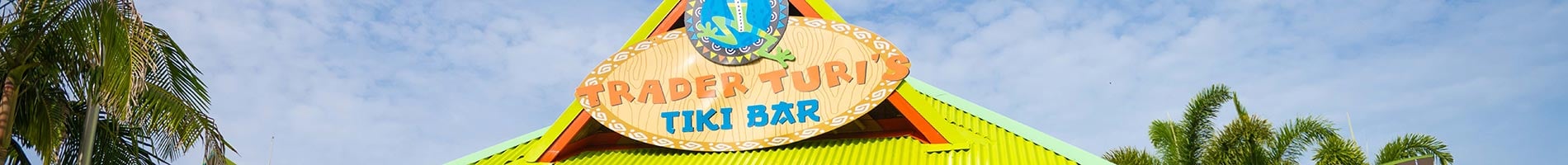 Trader Turis Tiki Bar at Aquatica Orlando