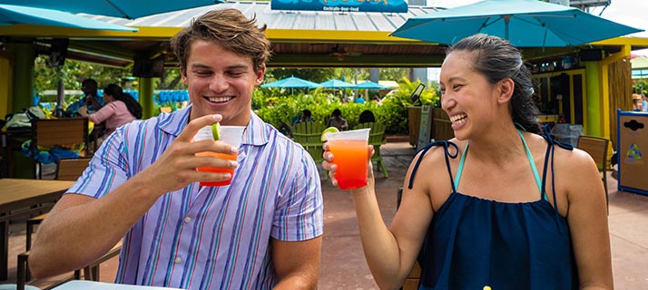 Dining options at Aquatica Orlando