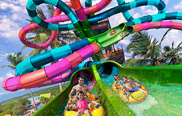 RipTide Race at Aquatica Orlando