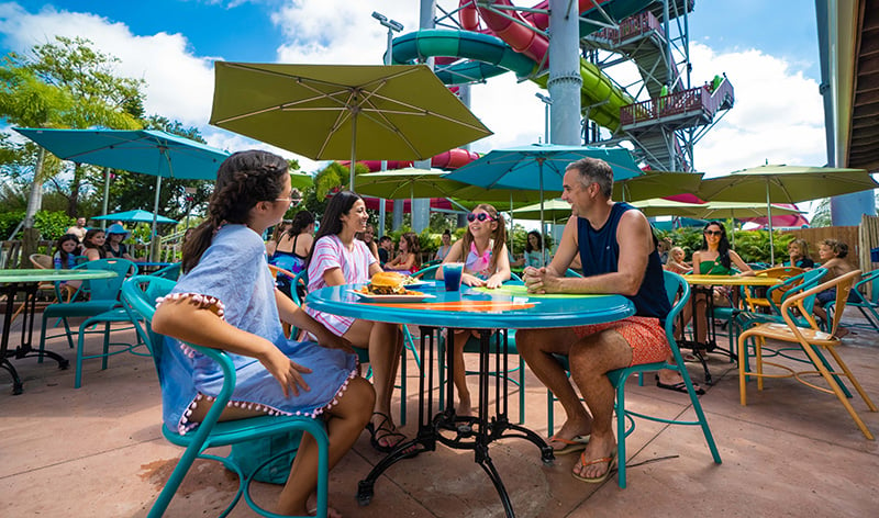 Outdoor dining at Aquatica Orlando